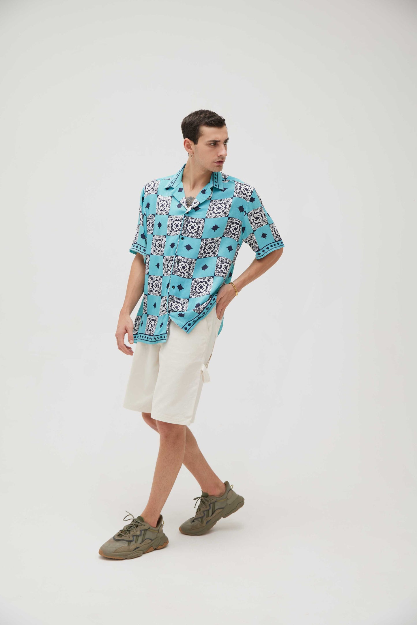 Turquoise Grove Shirt